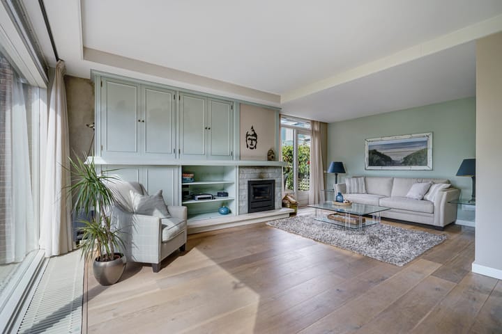 Foto 8 van Naaldwijkseweg 384