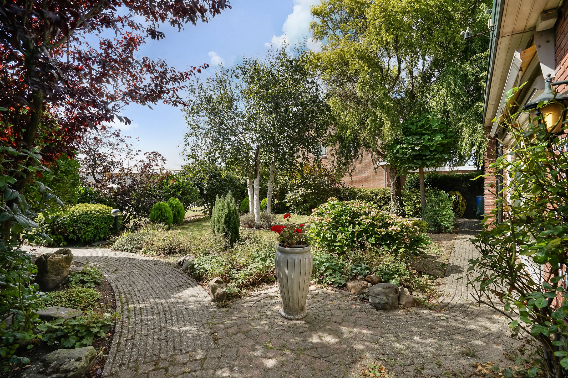 Foto 15 van Naaldwijkseweg 384