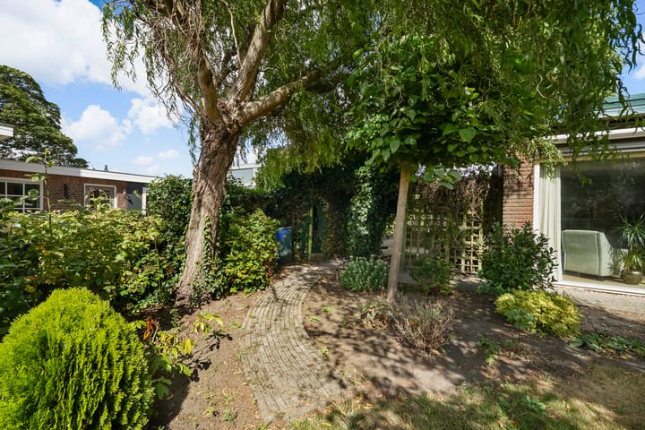 Foto 19 van Naaldwijkseweg 384