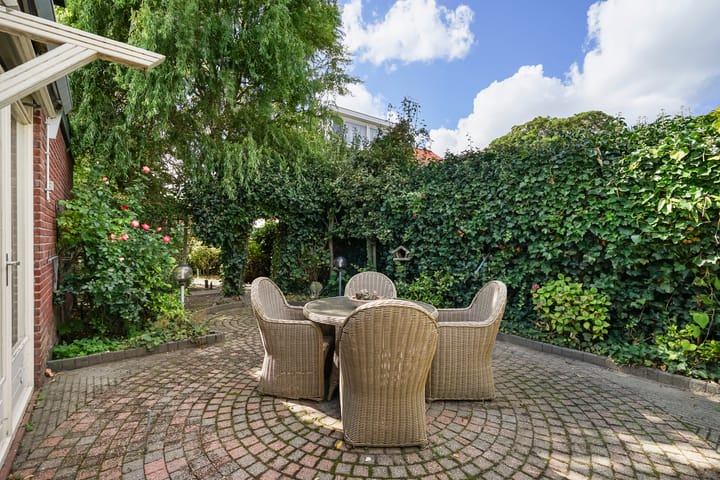 Foto 24 van Naaldwijkseweg 384