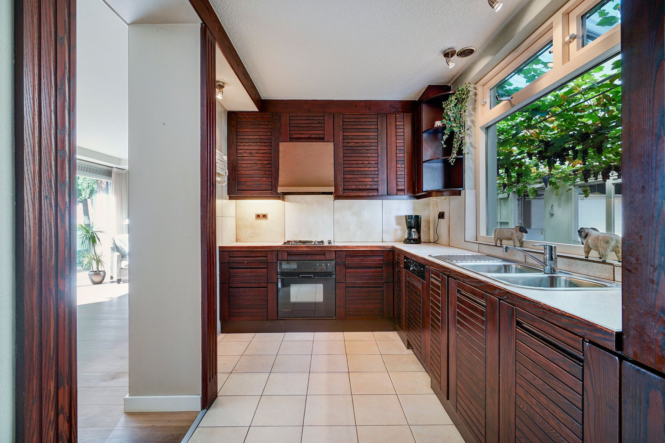 Foto 27 van Naaldwijkseweg 384