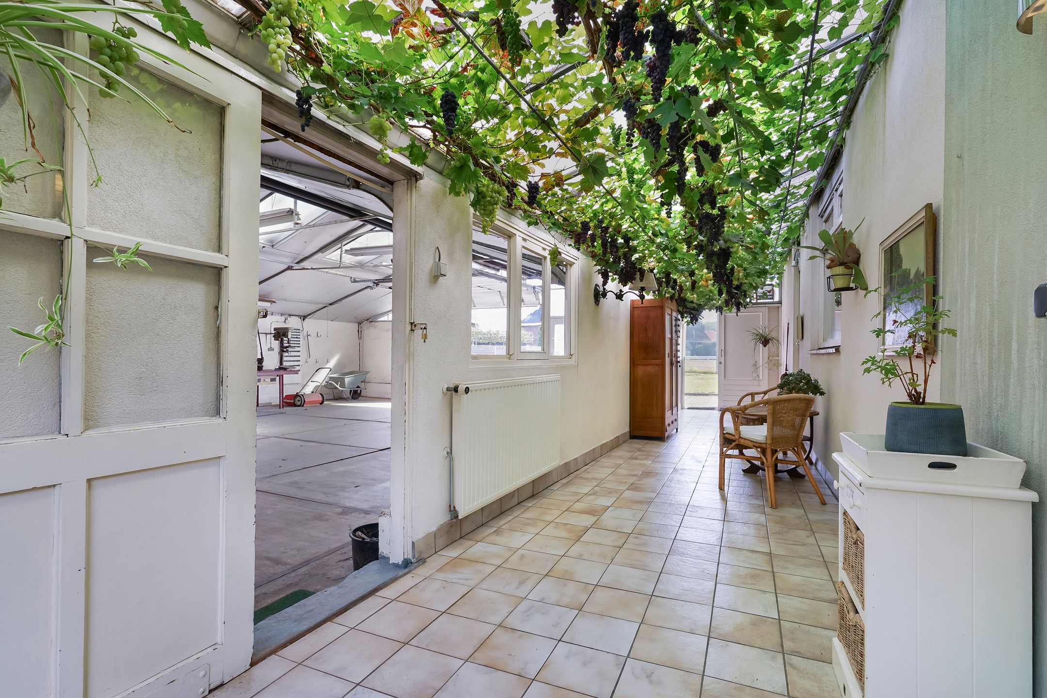 Foto 33 van Naaldwijkseweg 384