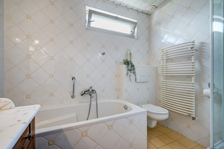 Foto 52 van Naaldwijkseweg 384