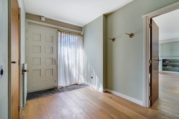 Foto 57 van Naaldwijkseweg 384