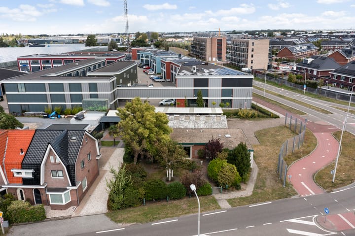 Foto 61 van Naaldwijkseweg 384