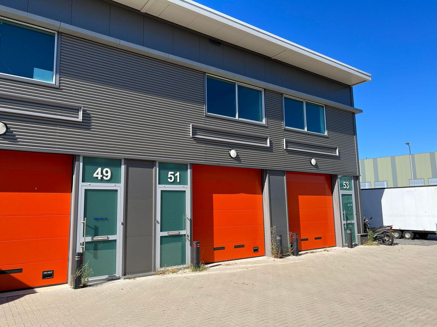 View photo 3 of Florijnstraat 51