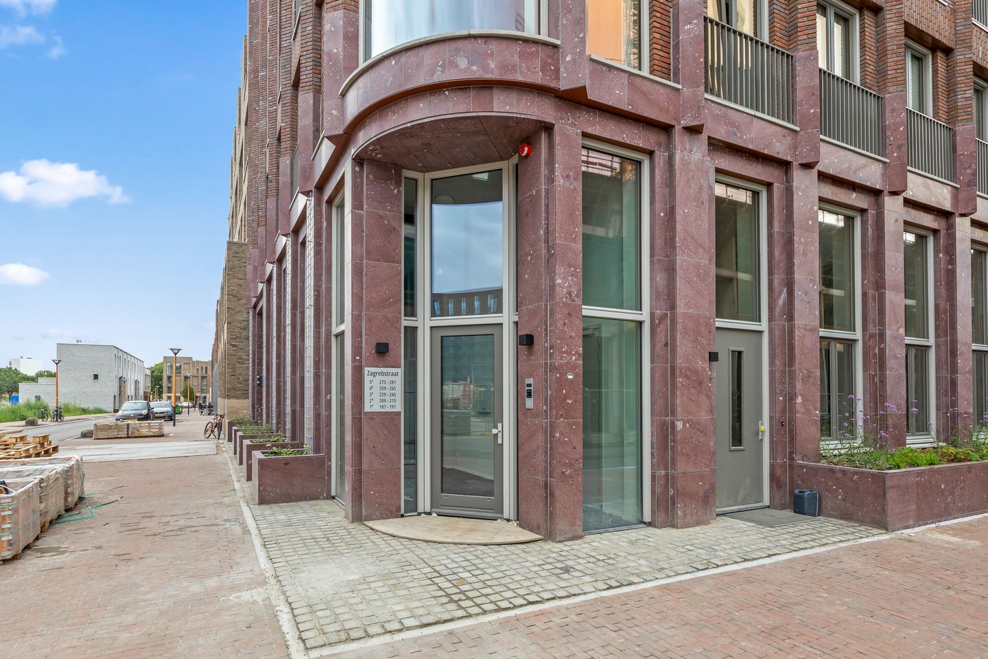 Foto 49 van Zagrebstraat 245