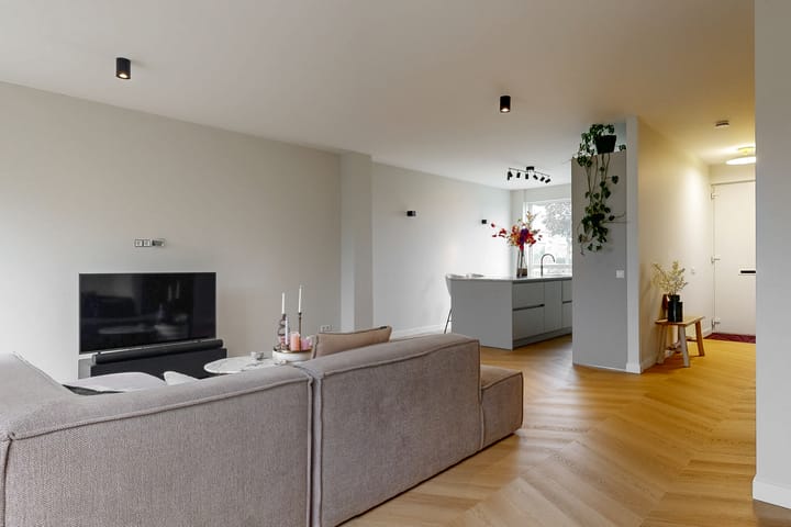 Foto 7 van Burgemeester van Roosmalenstraat 50