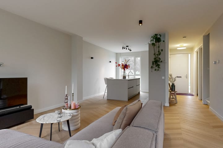 Foto 8 van Burgemeester van Roosmalenstraat 50