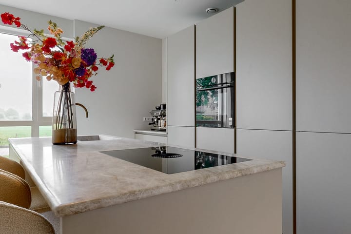 Foto 12 van Burgemeester van Roosmalenstraat 50