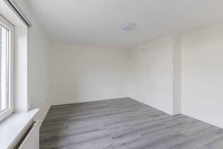 Foto 13 van Van Kinschotplein 17