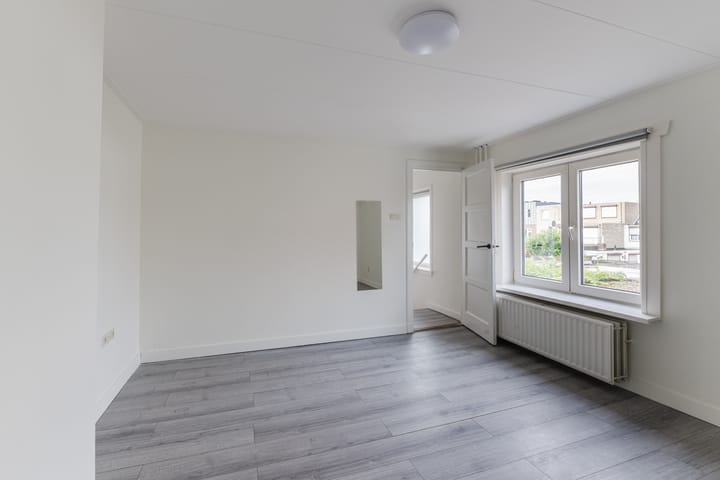 Foto 14 van Van Kinschotplein 17