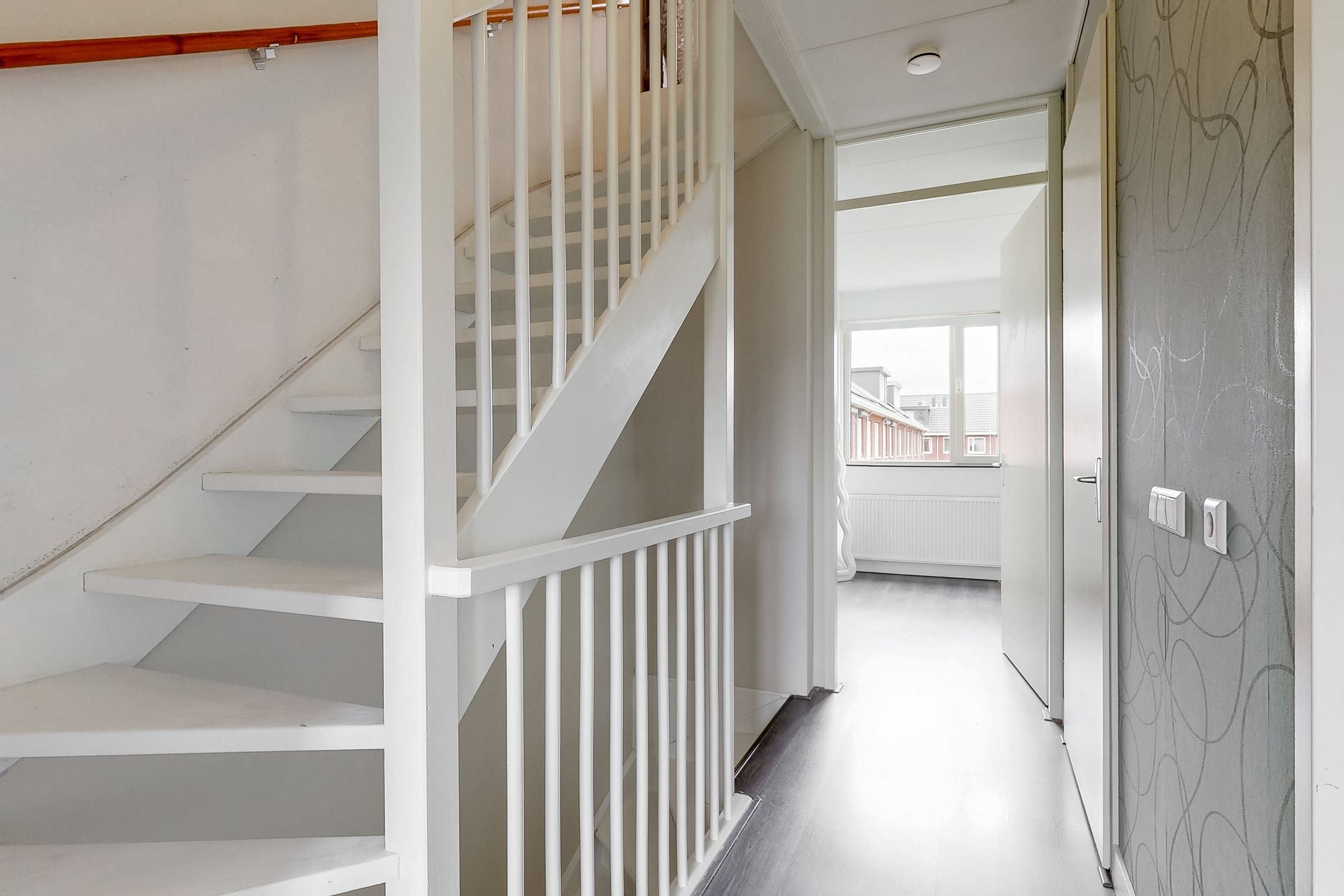 Foto 15 van Burgemeester van Roosmalenstraat 50