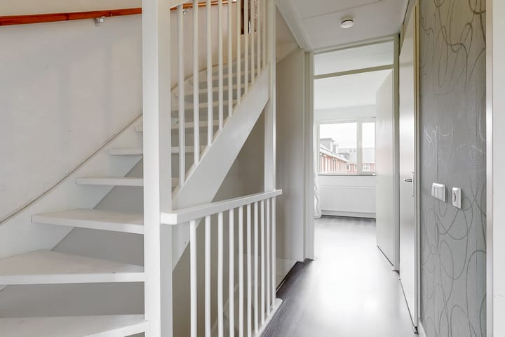 Foto 15 van Burgemeester van Roosmalenstraat 50