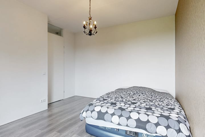 Foto 18 van Burgemeester van Roosmalenstraat 50