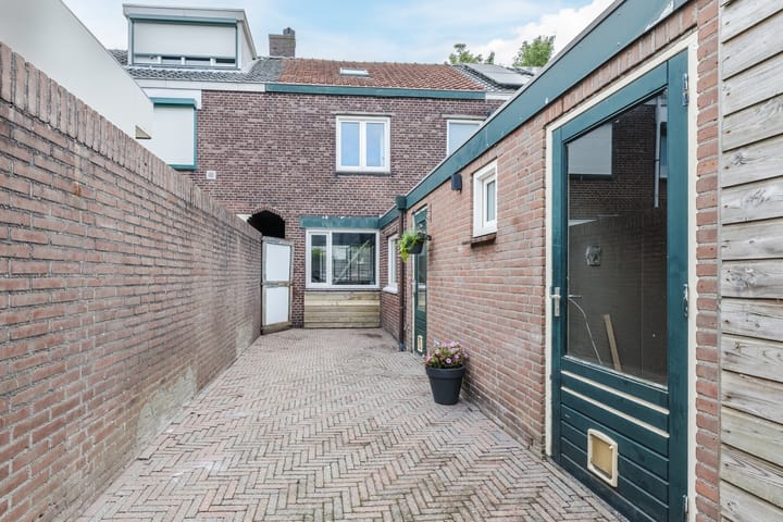 Foto 21 van Van Kinschotplein 17