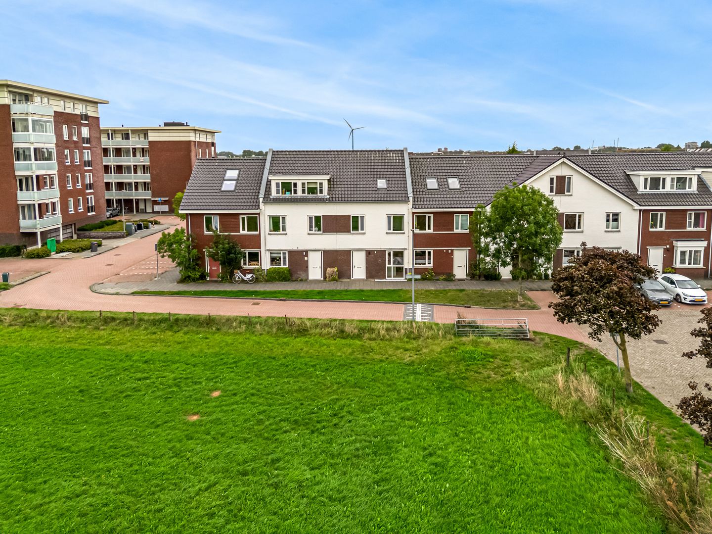 Foto 35 van Burgemeester van Roosmalenstraat 50