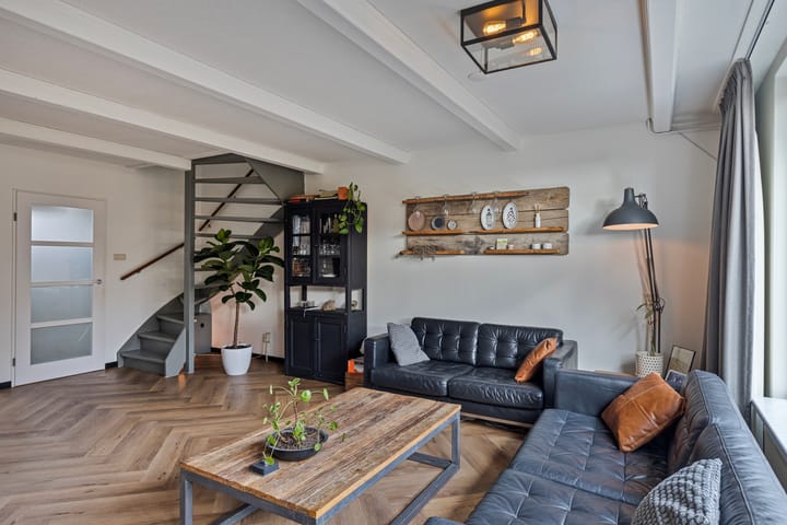 Foto 16 van Zestienhovensekade 6