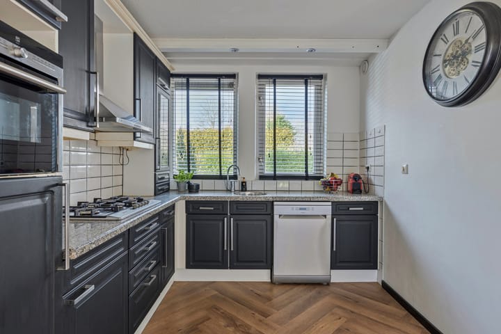 Foto 20 van Zestienhovensekade 6