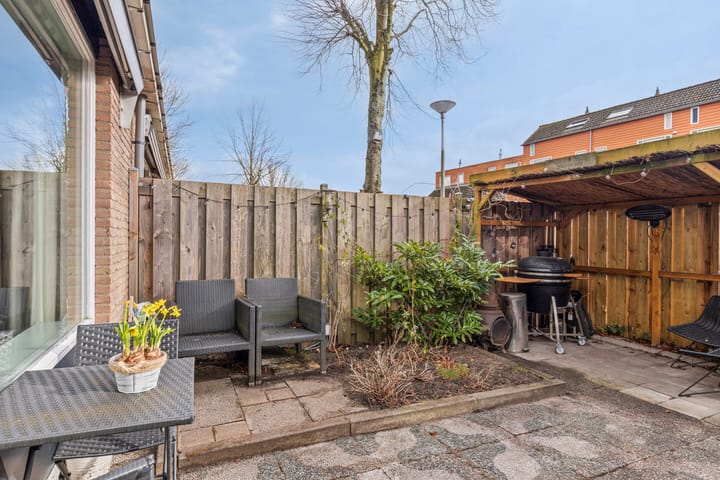 Foto 40 van Zestienhovensekade 6