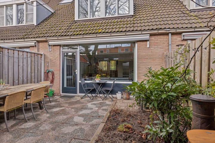 Foto 41 van Zestienhovensekade 6