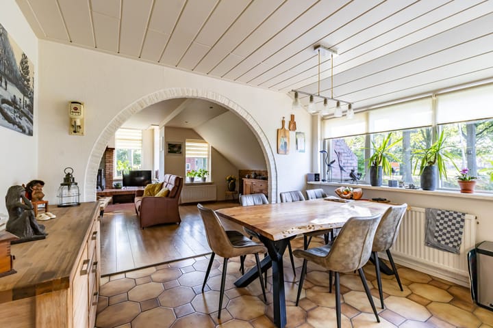 Foto 24 van Hoofdweg 24