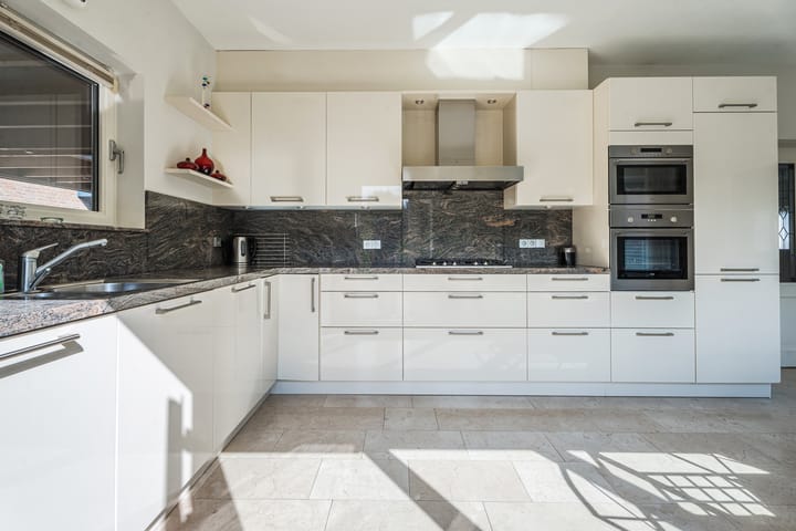 Foto 19 van Merellaan 13