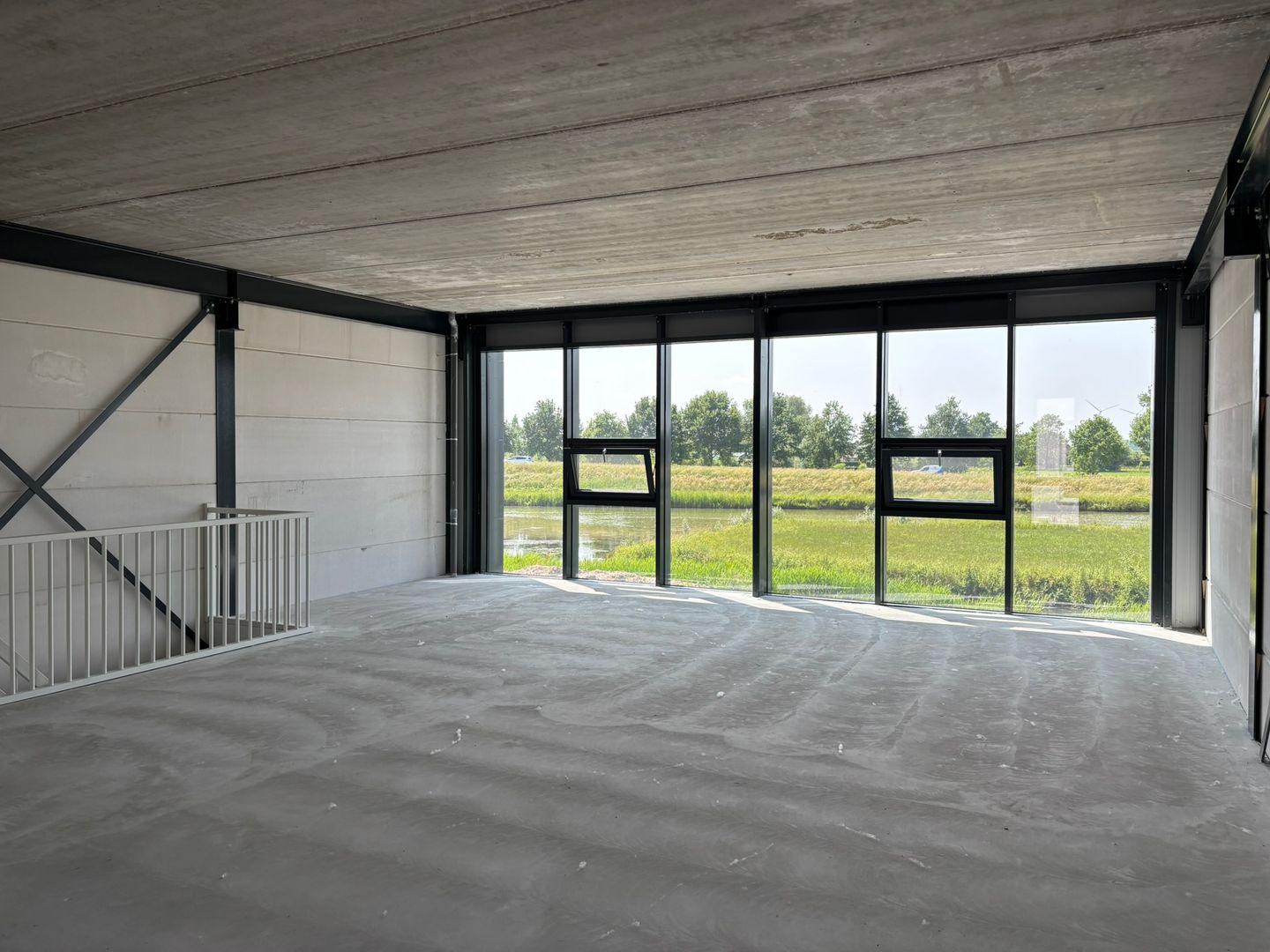View photo 5 of De Elzenhof 5-d