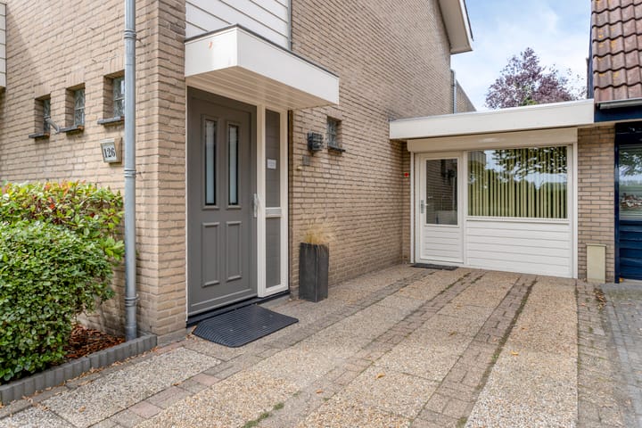 Foto 42 van Seringenlaan 126