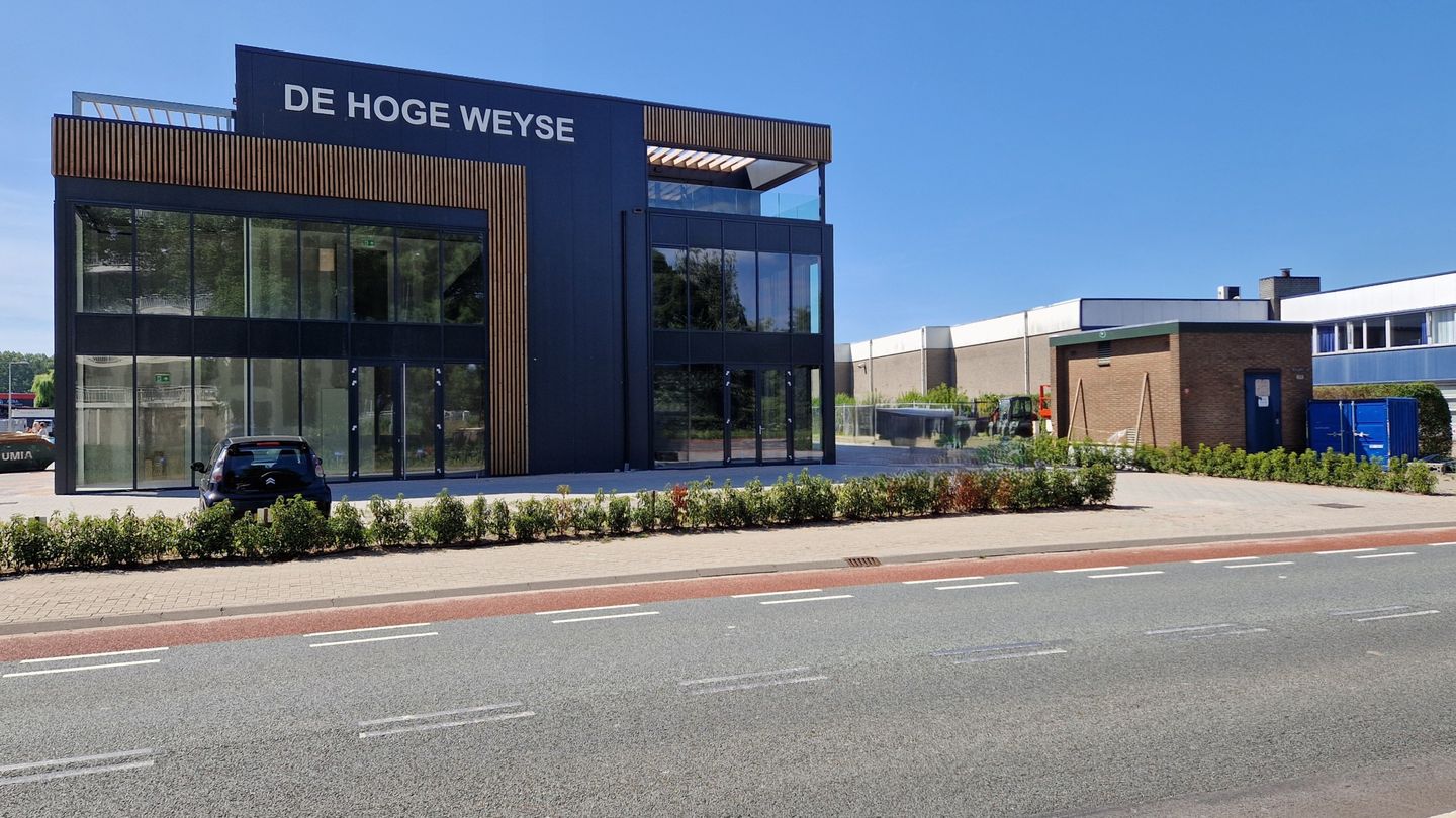 Bekijk foto 2 van Hogeweyselaan 215-A