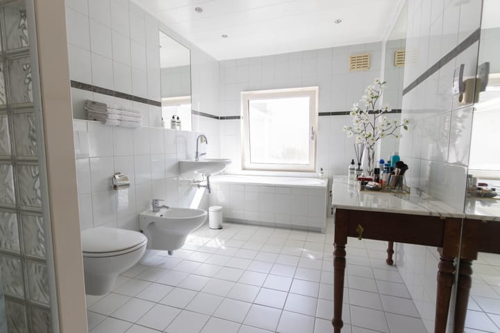 Photo 18 of Jan van Gentstraat 11