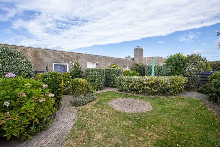 Photo 31 of Jan van Gentstraat 11