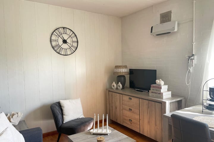 Photo 35 of Jan van Gentstraat 11