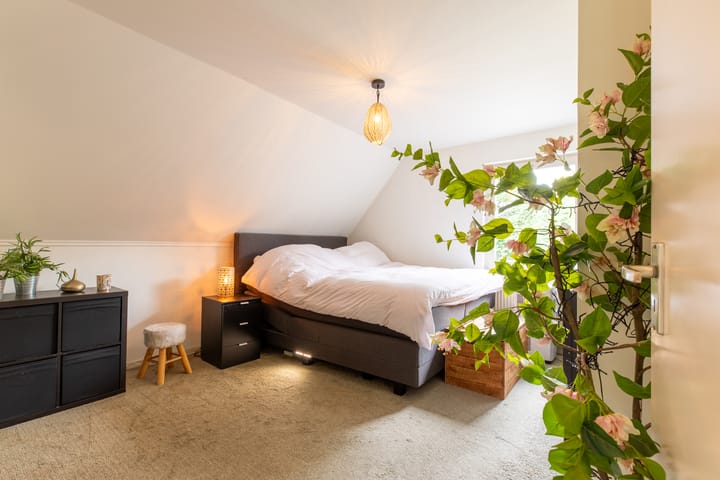 Photo 36 of Heesbergstraat 15