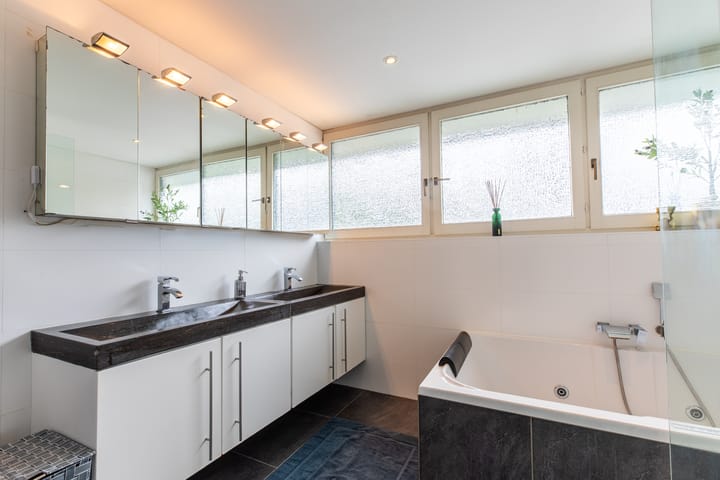 Photo 39 of Heesbergstraat 15