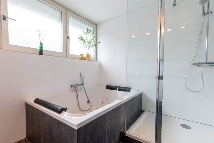 Photo 40 of Heesbergstraat 15