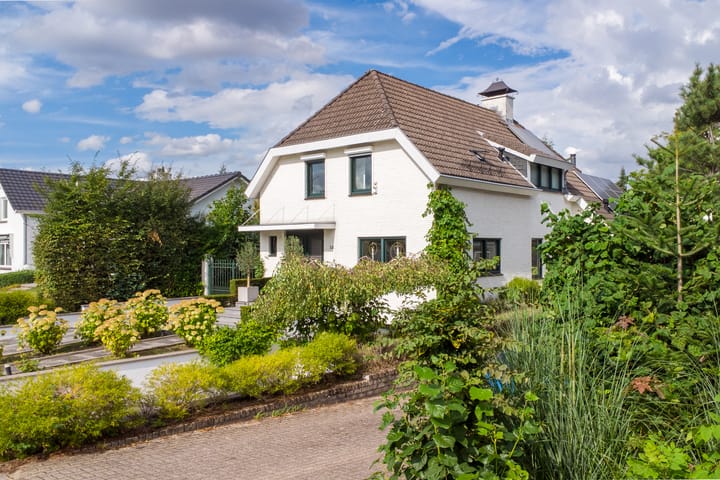 Photo 45 of Heesbergstraat 15