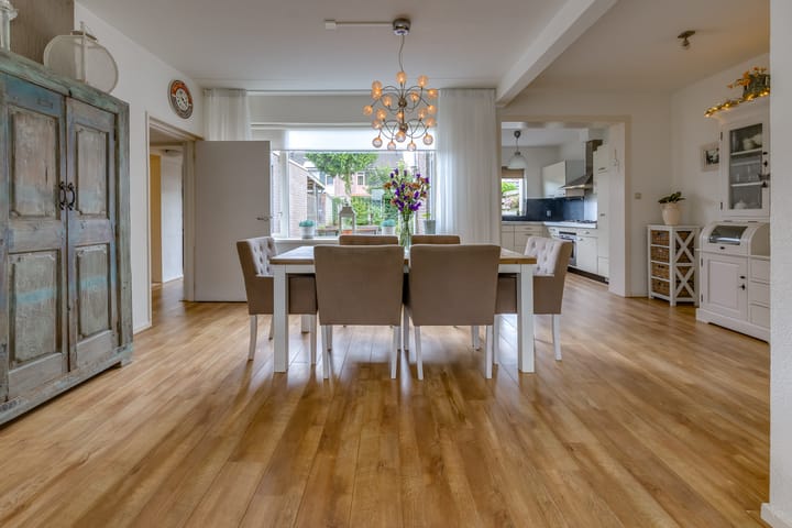 Photo 4 of Hunzedal 40-A