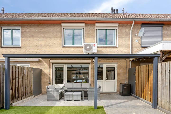 Foto 4 van Orvallaan 34