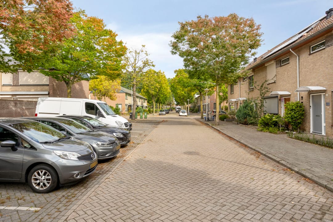 Foto 7 van Orvallaan 34