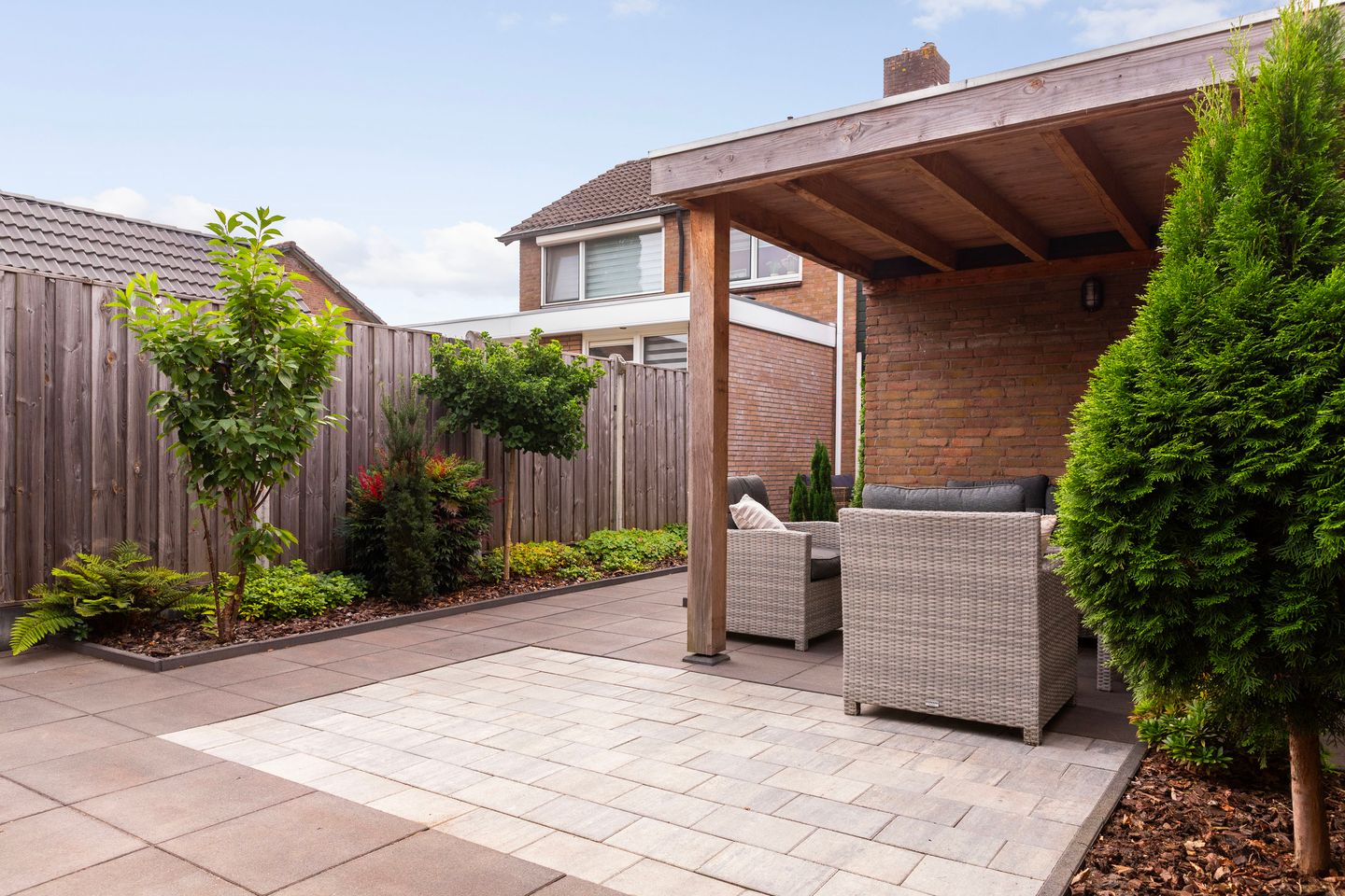 Foto 5 van Dahliastraat 32