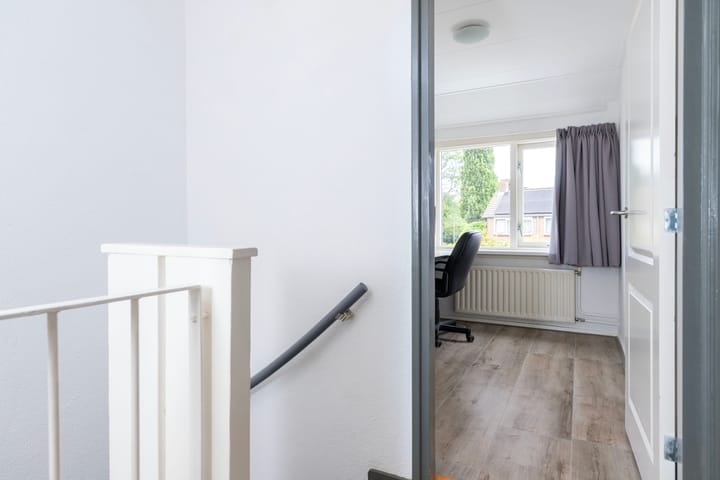 Foto 16 van Dahliastraat 32