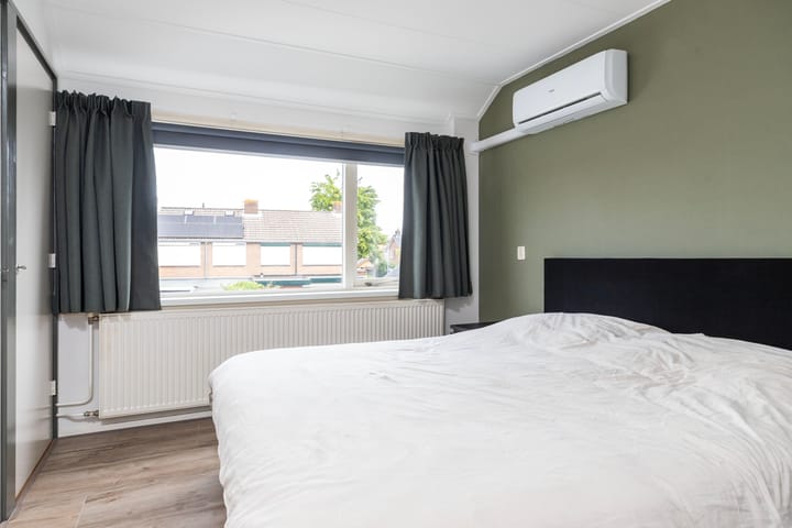 Foto 18 van Dahliastraat 32