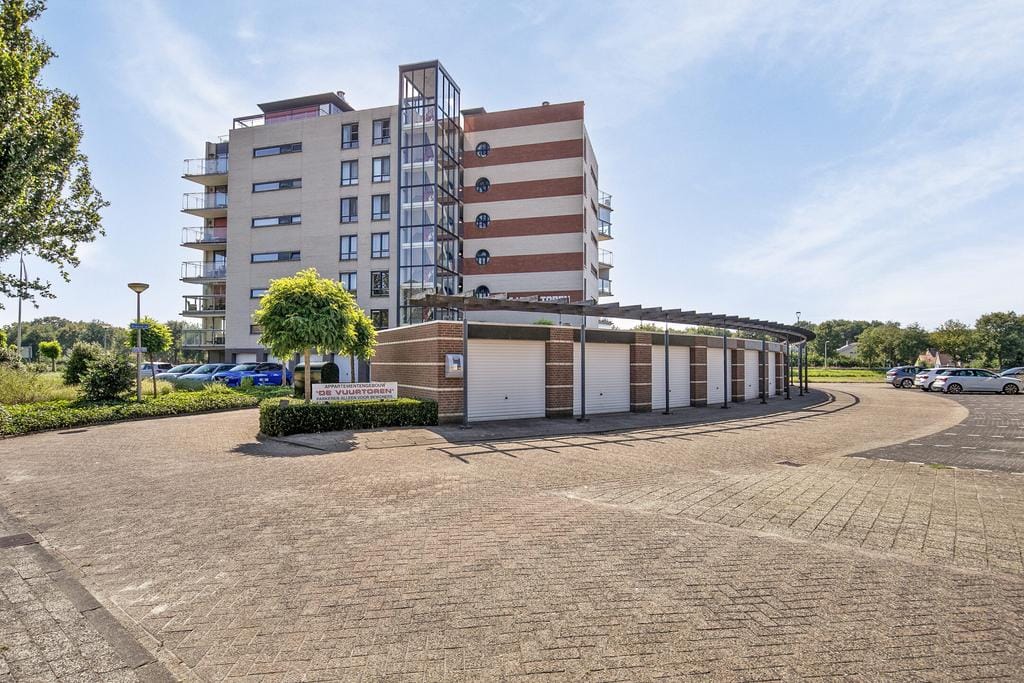 Foto 2 van Brandaris 10