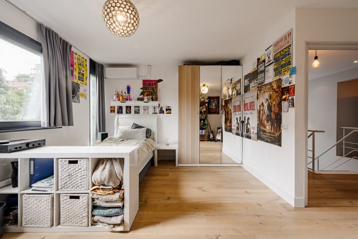 Foto 36 van Oosterhoutlaan 3-A