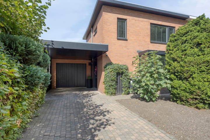 Foto 35 van Patrijsstraat 12