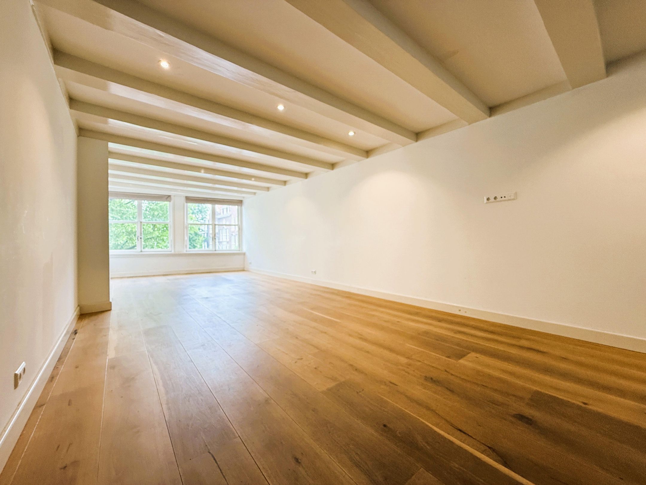 Photo 3 of Kloveniersburgwal 56-2