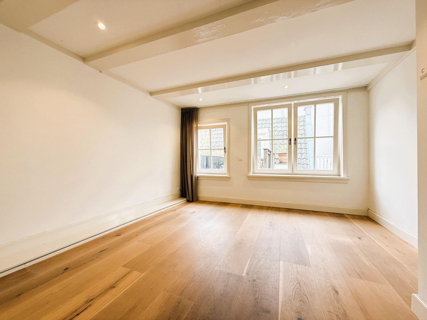 Photo 10 of Kloveniersburgwal 56-2