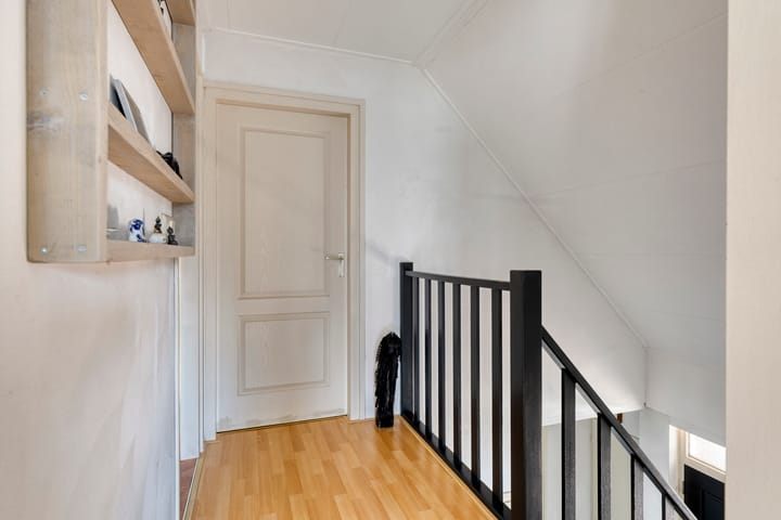 Photo 24 of Woordlaan 1