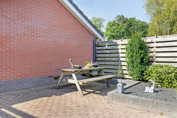 Photo 35 of Woordlaan 1